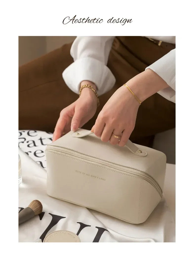 Makeup Bag Portable Large Capacity Beauty and Skincare Storage Bag High Appearance Level Waterproof Clutch Bag