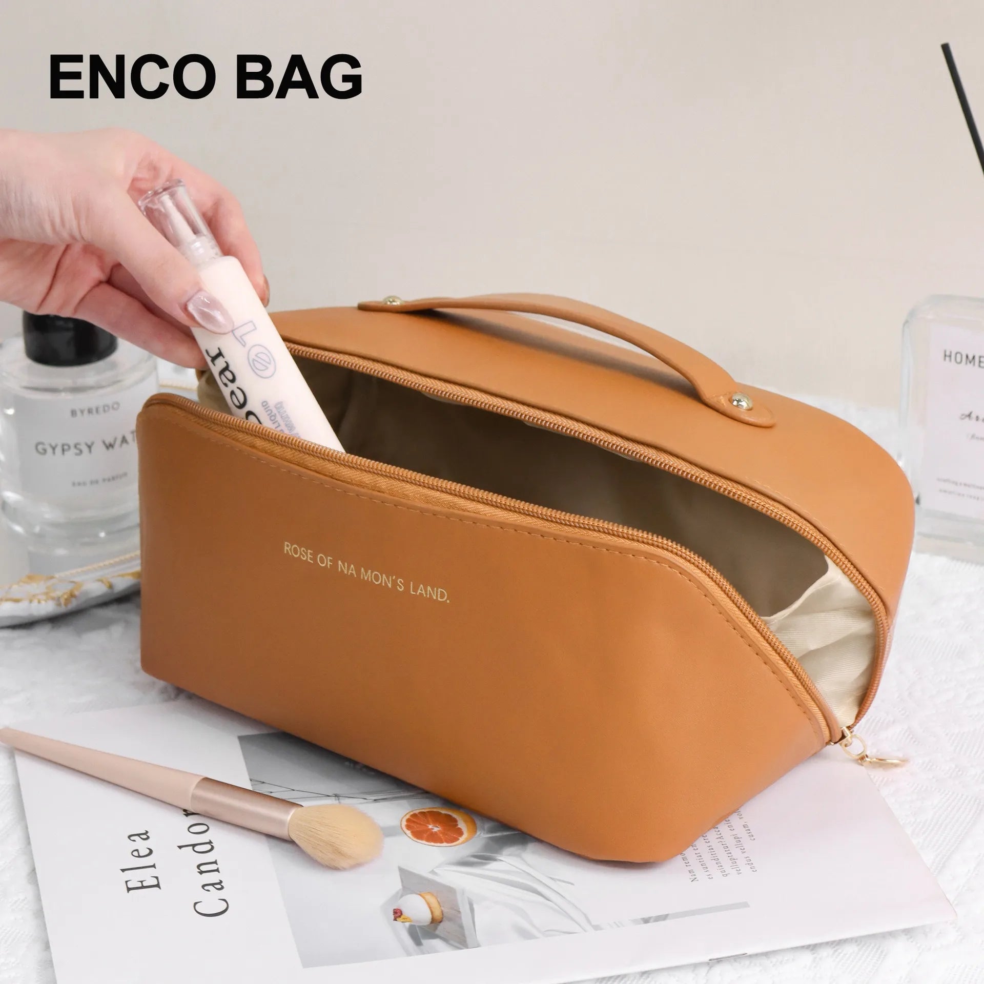 Makeup Bag Portable Large Capacity Beauty and Skincare Storage Bag High Appearance Level Waterproof Clutch Bag