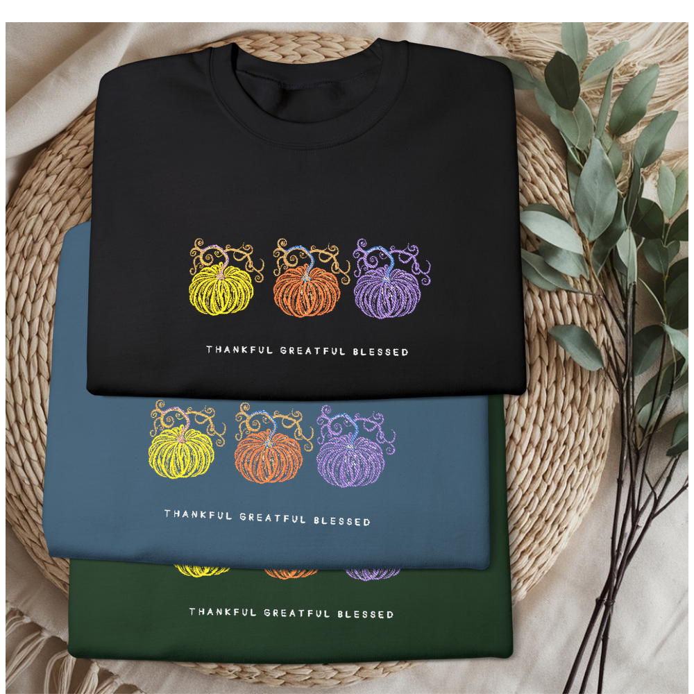 Embriodered Cute Pumpkin Graphic Crewneck Sweatshirt for Cozy Days, Perfect for Gifts, Casual Wear, Holidays & Festivals